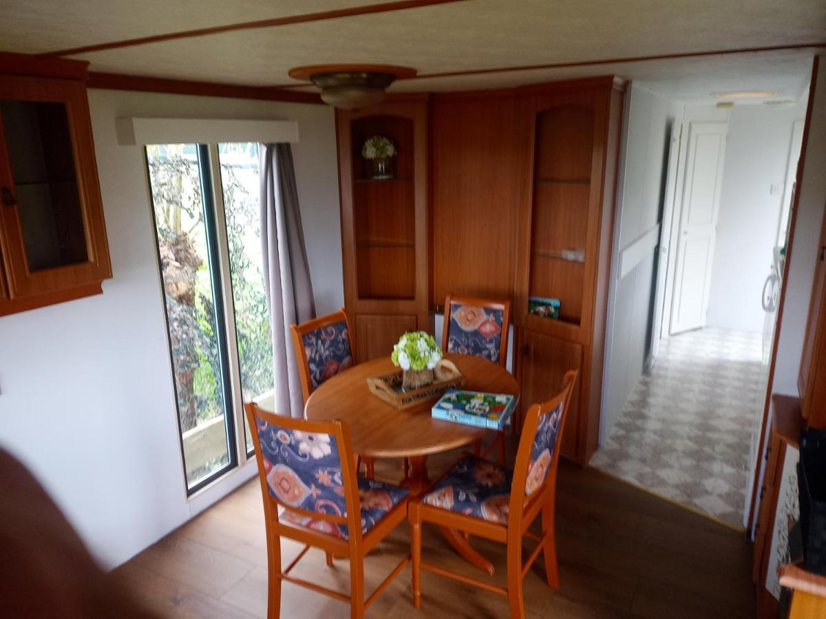 De Boerenskuur..Chalet.. Assendelft Ngoại thất bức ảnh